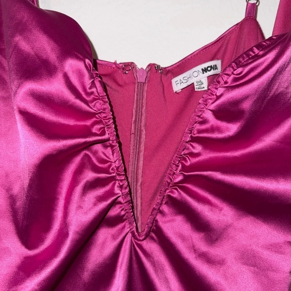 Fashion Nova Fuchsia Satin Mini Dress Size 1XL